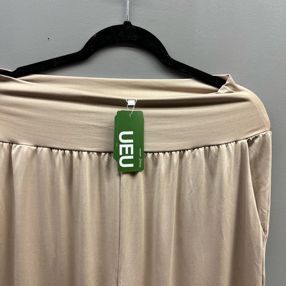 Beige Wide-Leg Lounge Pants size M <<18>> - Picture 6 of 6